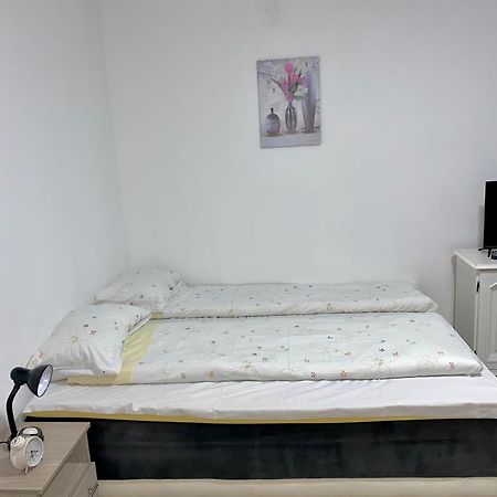 Apartman Bogdan Čačak Esterno foto