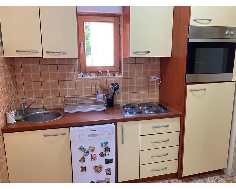 Apartman Bogdan Čačak Esterno foto