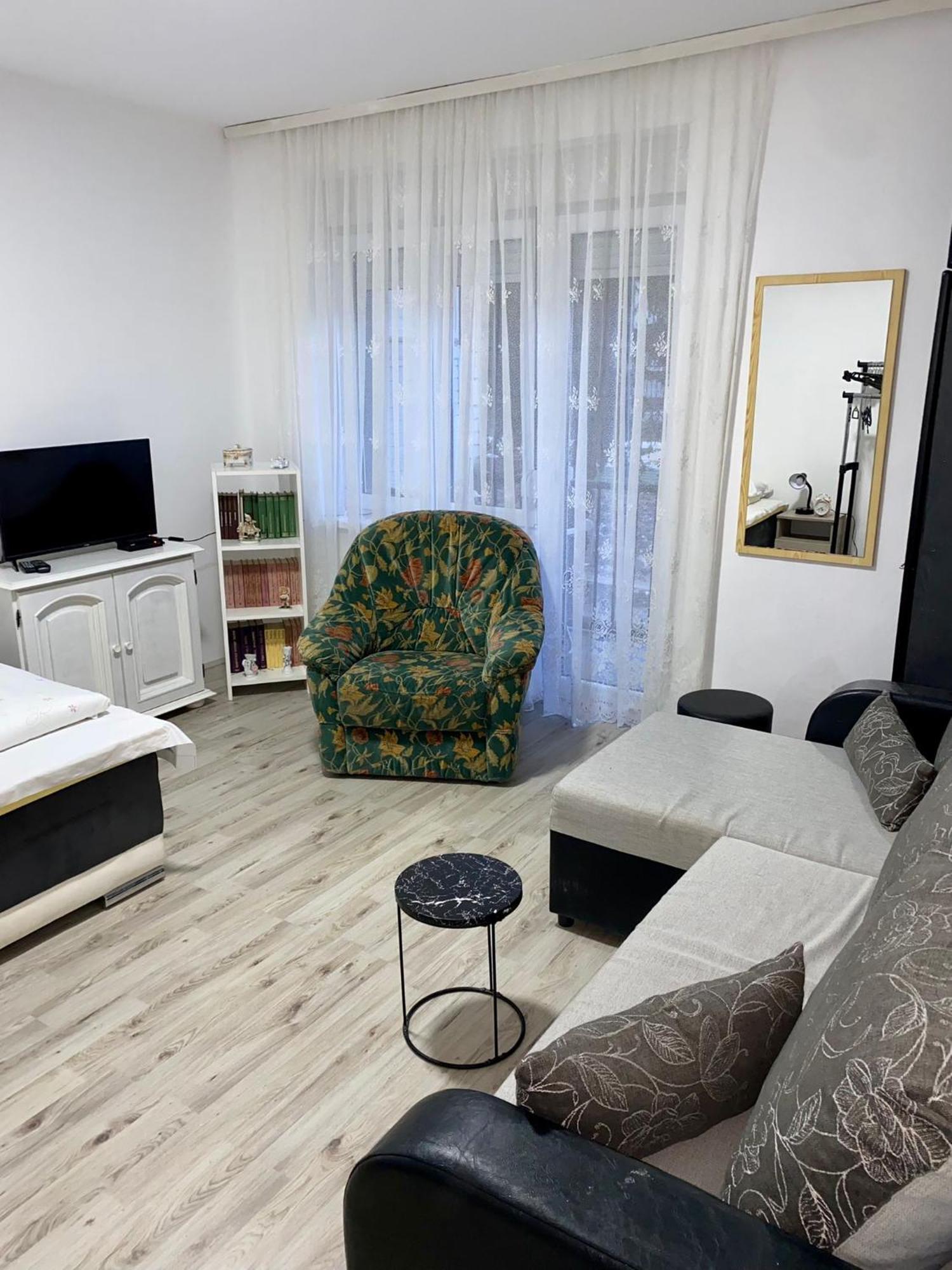 Apartman Bogdan Čačak Esterno foto