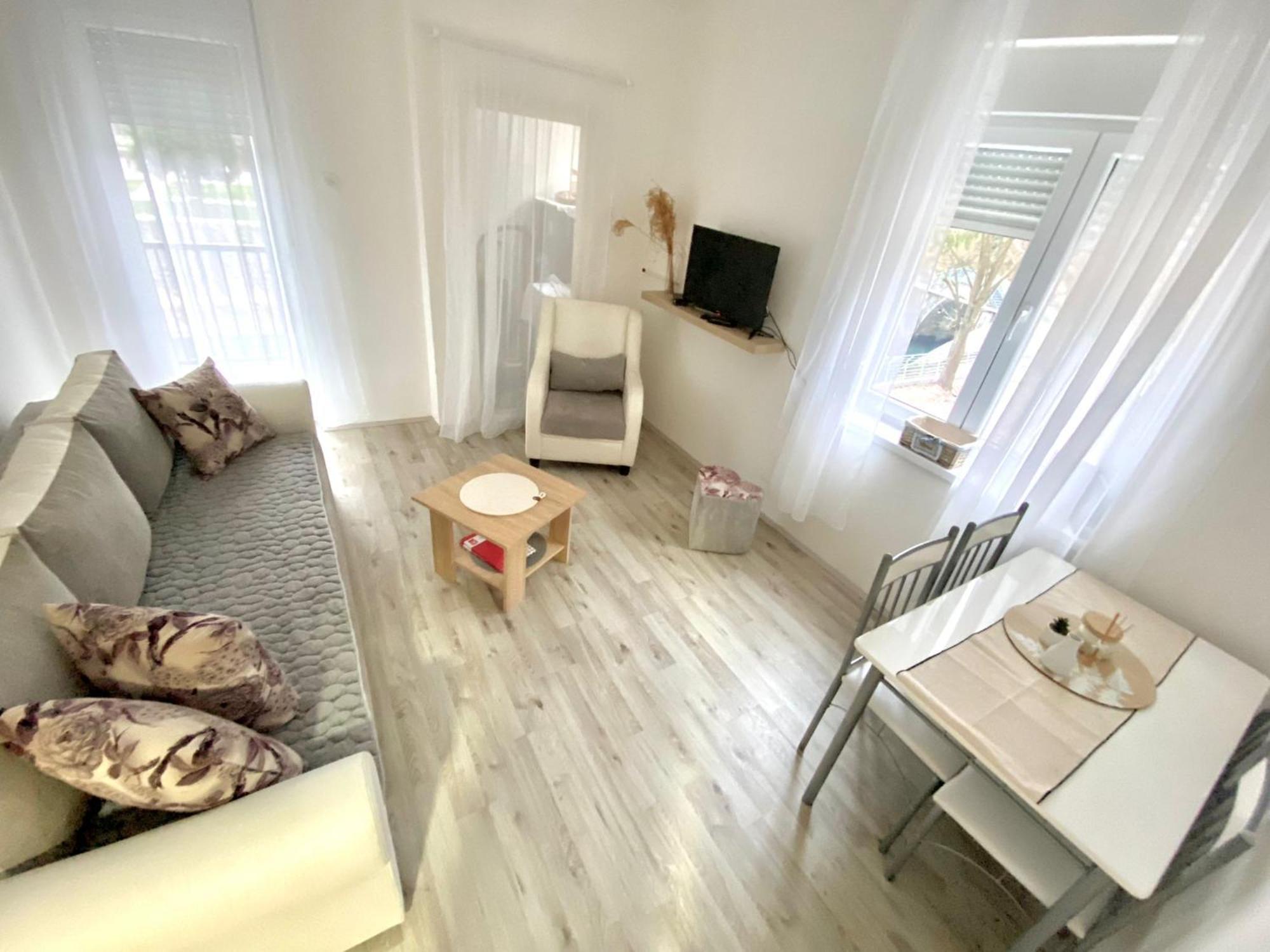 Apartman Bogdan Čačak Esterno foto